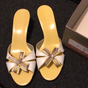 Cole Haan yellow and white kyler slide size 11 NIB